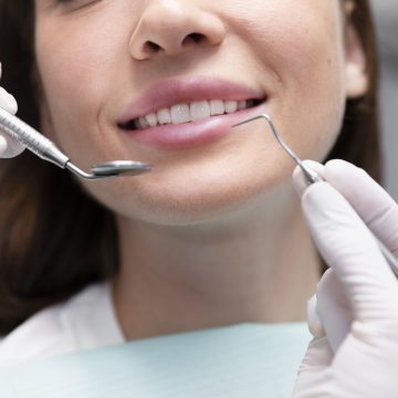 close-up-smiley-patient-appointment